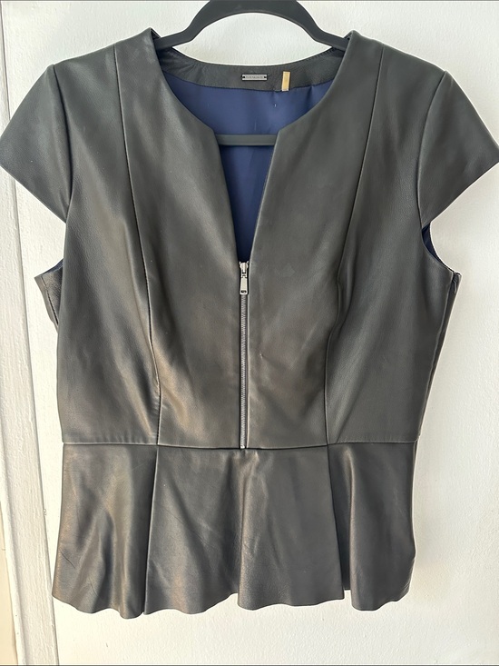 Elie Tahari Tops - Vintage Elie Tahari Black Genuine Leather Peplum Zip-Front Top sz M